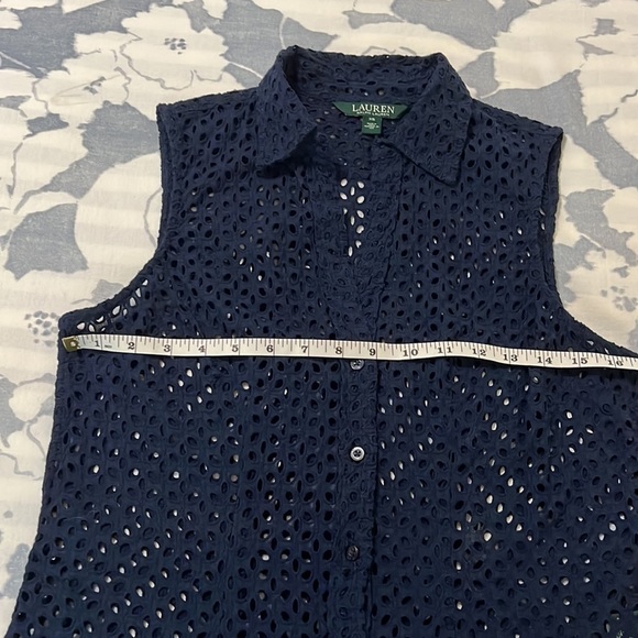Lauren by Ralph Lauren sleeveless eyelet  button up - Picture 5 of 11